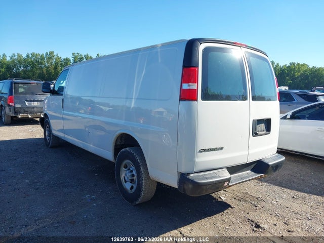 Chevrolet Express 2500 2019 1GCWGBFP5K1288696 Image 3