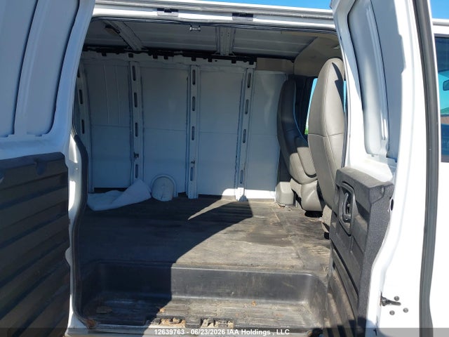 Chevrolet Express 2500 2019 1GCWGBFP5K1288696 Image 8