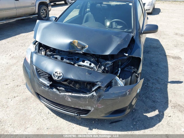 12639794 :رقم المزاد ، JTDBT9K32A1372463 vin ، 2010 Toyota Yaris مزاد بيع