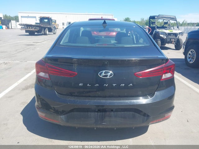 12639819 :رقم المزاد ، KMHD84LF5LU969352 vin ، 2020 Hyundai Elantra Preferred With Sun And Safety Package Auto Ivt مزاد بيع
