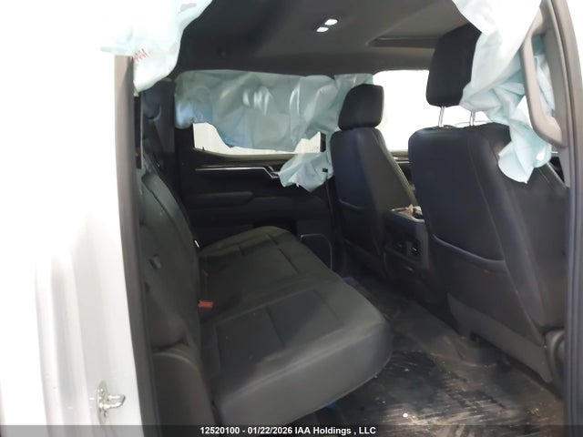 Продажа на аукционе авто 2025 Chevrolet Silverado 1500 4wd Lt Trail Boss, vin: 3GCUKFE82SG233194, номер лота: 12520100