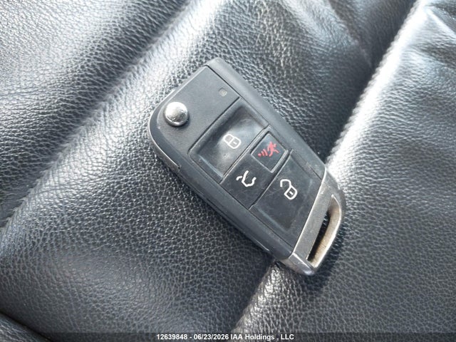 2015 Volkswagen Gti მანქანა იყიდება აუქციონზე, vin: 3VWTT7AU7FM037693, აუქციონის ნომერი: 12639848