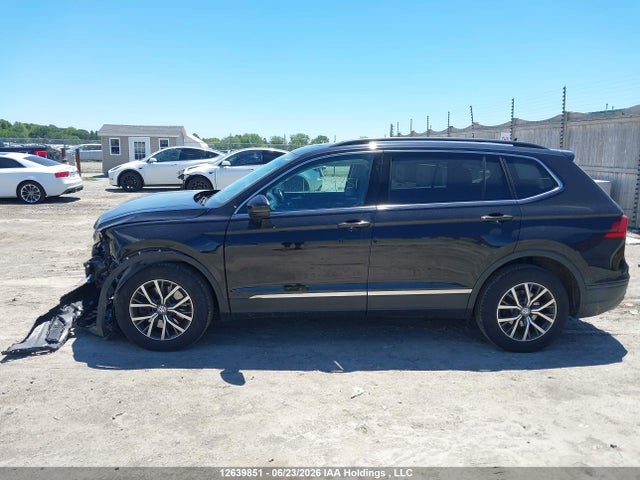 12639851 :رقم المزاد ، 3VV2B7AX5JM178669 vin ، 2018 Volkswagen Tiguan Se/sel مزاد بيع