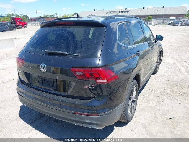 12639851 :رقم المزاد ، 3VV2B7AX5JM178669 vin ، 2018 Volkswagen Tiguan Se/sel مزاد بيع