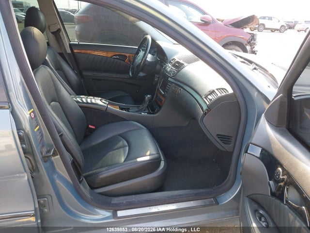 2004 Mercedes-benz E 500 4matic მანქანა იყიდება აუქციონზე, vin: WDBUF83JX4X116577, აუქციონის ნომერი: 12639853