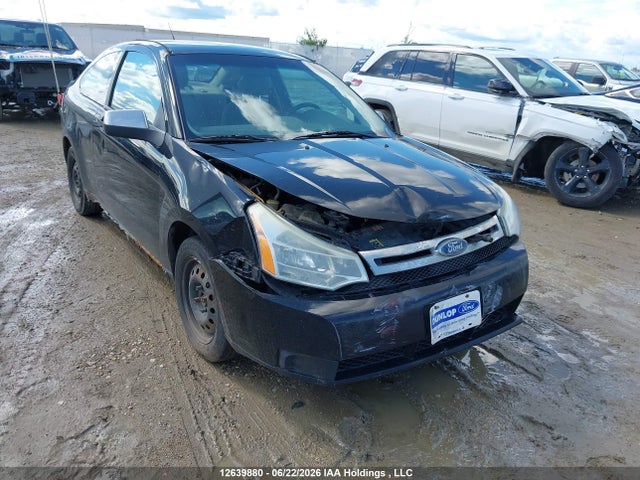 12639880 :رقم المزاد ، 1FAHP32N18W119571 vin ، 2008 Ford Focus S/se مزاد بيع