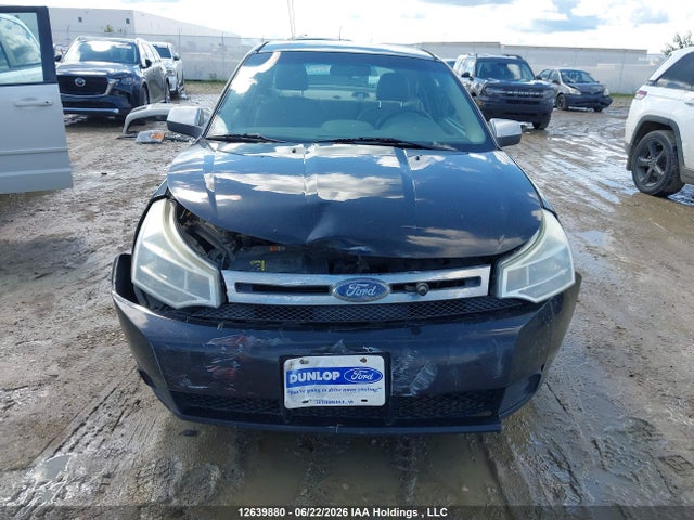 12639880 :رقم المزاد ، 1FAHP32N18W119571 vin ، 2008 Ford Focus S/se مزاد بيع