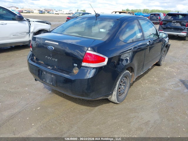 12639880 :رقم المزاد ، 1FAHP32N18W119571 vin ، 2008 Ford Focus S/se مزاد بيع