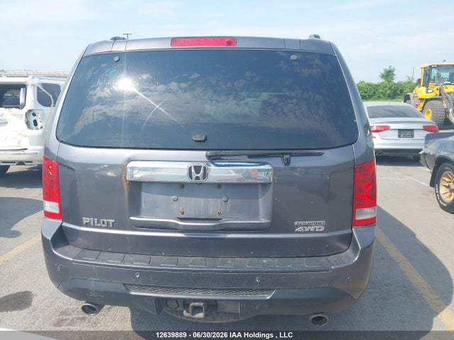 Honda Pilot Touring 2015 5FNYF4H92FB502711 Image 16