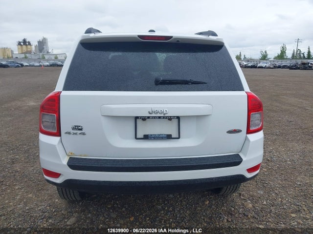 12639900 :رقم المزاد ، 1J4NF4FB8BD256378 vin ، 2011 Jeep Compass مزاد بيع