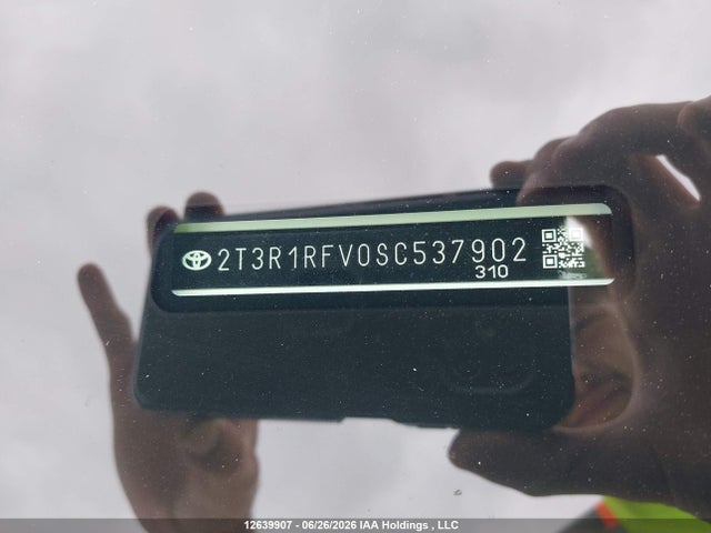 2025 Toyota Rav4 მანქანა იყიდება აუქციონზე, vin: 2T3R1RFV0SC537902, აუქციონის ნომერი: 12639907