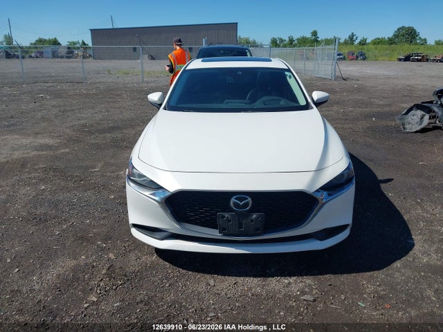 Mazda MAZDA3 2019 3MZBPADM0KM104850 Image 12