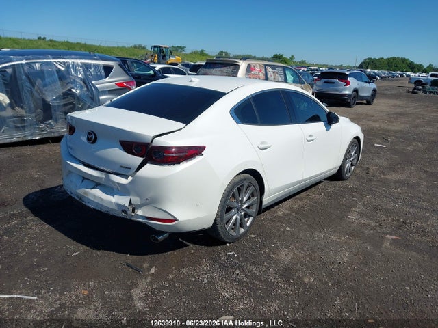 Mazda MAZDA3 2019 3MZBPADM0KM104850 Image 4