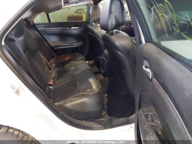 Chrysler 300C 2016 2C3CCAKG1GH274600 Image 8
