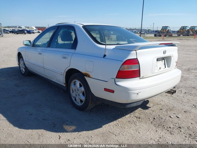 1995 Honda Accord Ex-r მანქანა იყიდება აუქციონზე, vin: 1HGCE6650SA801837, აუქციონის ნომერი: 12639915