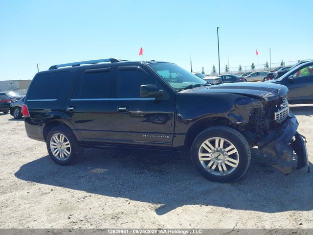 5LMJJ2J54EEL03356 Lincoln Navigator