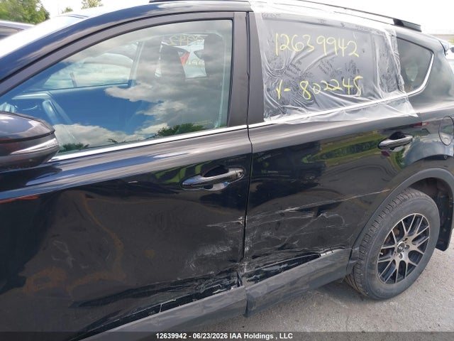 12639942 :رقم المزاد ، 2T3RFREV1JW802245 vin ، 2018 Toyota Rav4 Adventure/xle مزاد بيع