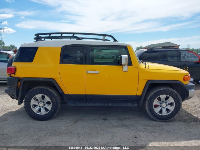 Продаж на аукціоні авто 2007 Toyota Fj Cruiser, vin: JTEBU11FX70062193, номер лоту: 12639944