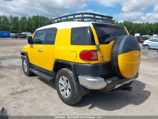 Продаж на аукціоні авто 2007 Toyota Fj Cruiser, vin: JTEBU11FX70062193, номер лоту: 12639944