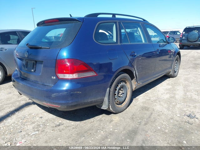 Aukcja sprzedaży 2013 Volkswagen Golf 2.5, vin: 3VWPX7AJ3DM605124, numer aukcji: 12639959