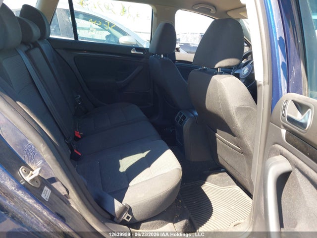 Aukcja sprzedaży 2013 Volkswagen Golf 2.5, vin: 3VWPX7AJ3DM605124, numer aukcji: 12639959