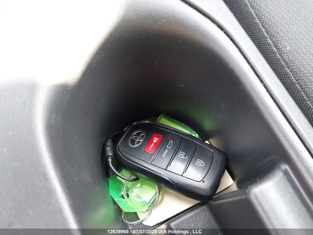 12639968 :رقم المزاد ، JTDBCMFE0P3012829 vin ، 2023 Toyota Corolla Le/se/xle مزاد بيع
