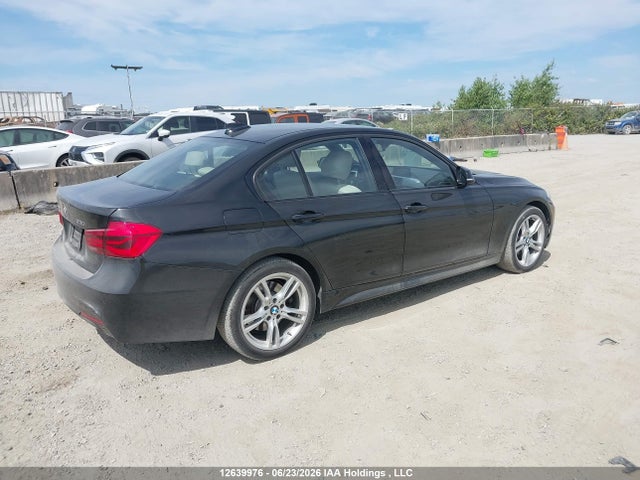 BMW 330 XI 2018 WBA8D9G54JNU69543 Image 4
