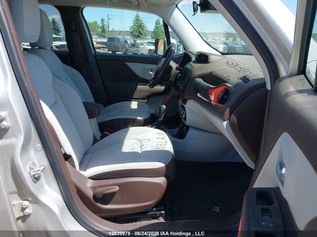 Jeep Renegade Latitude 2017 ZACCJBBB1HPG64303 Image 5