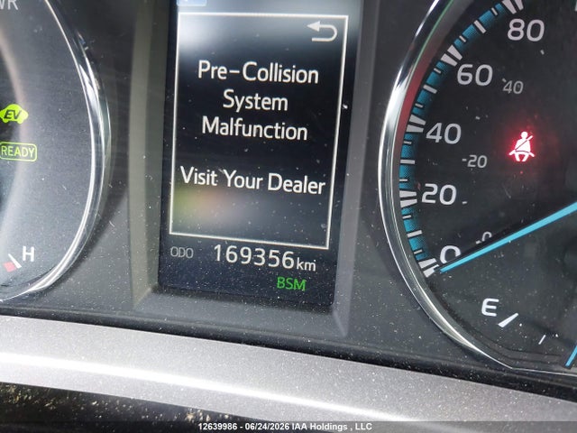 2018 Toyota Rav4 Hybrid Le+ მანქანა იყიდება აუქციონზე, vin: JTMRJREV1JD236339, აუქციონის ნომერი: 12639986