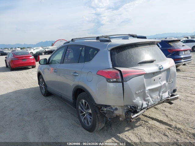 2018 Toyota Rav4 Hybrid Le+ მანქანა იყიდება აუქციონზე, vin: JTMRJREV1JD236339, აუქციონის ნომერი: 12639986