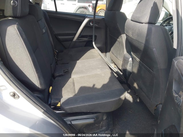 2018 Toyota Rav4 Hybrid Le+ მანქანა იყიდება აუქციონზე, vin: JTMRJREV1JD236339, აუქციონის ნომერი: 12639986