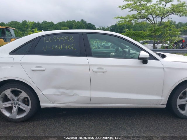 WAUB8GFF2J1041762 Audi A3 PREMIUM