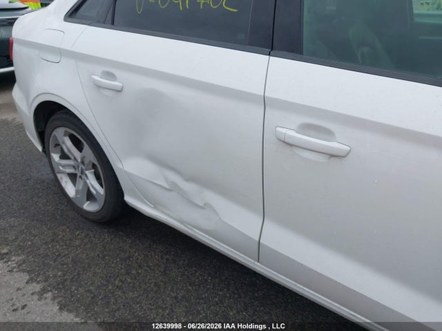 WAUB8GFF2J1041762 Audi A3 PREMIUM