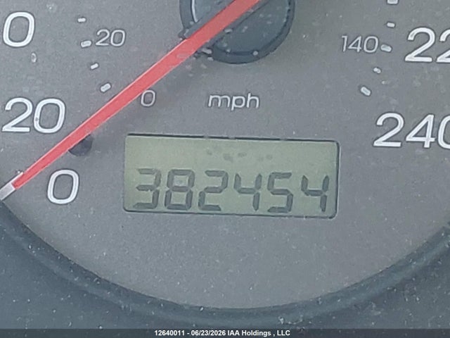 12640011 :رقم المزاد ، 2HHES36631H001392 vin ، 2001 Acura 1.7el Touring مزاد بيع