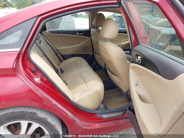 12640015 :رقم المزاد ، 5NPEC4AC4CH400616 vin ، 2012 Hyundai Sonata مزاد بيع