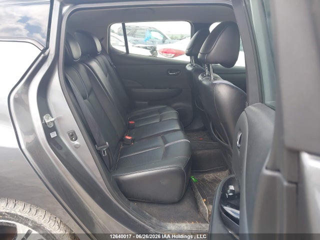 Nissan Leaf 2018 1N4AZ1CP0JC314813 Image 8