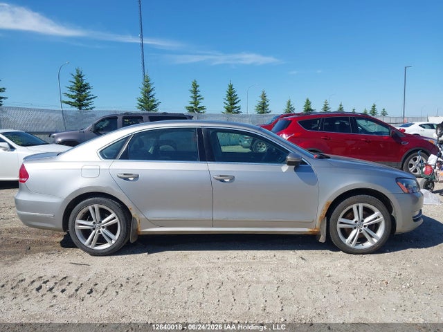 2012 Volkswagen Passat მანქანა იყიდება აუქციონზე, vin: 1VWBN7A33CC048507, აუქციონის ნომერი: 12640018