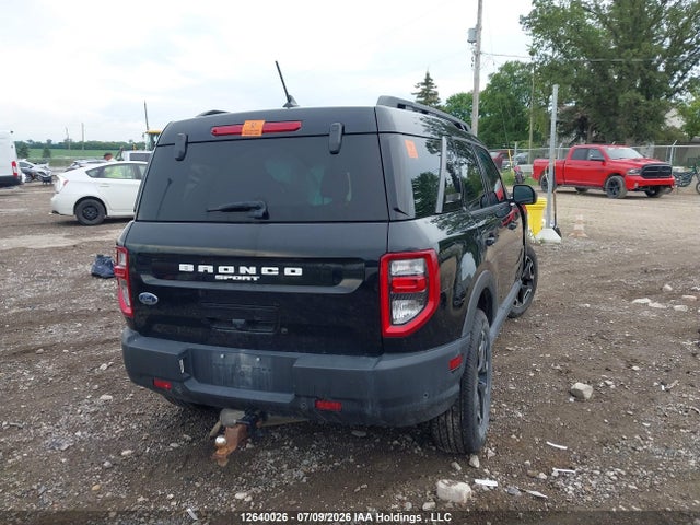 12640026 :رقم المزاد ، 3FMCR9C61NRD51221 vin ، 2022 Ford Bronco Sport Outer Banks مزاد بيع