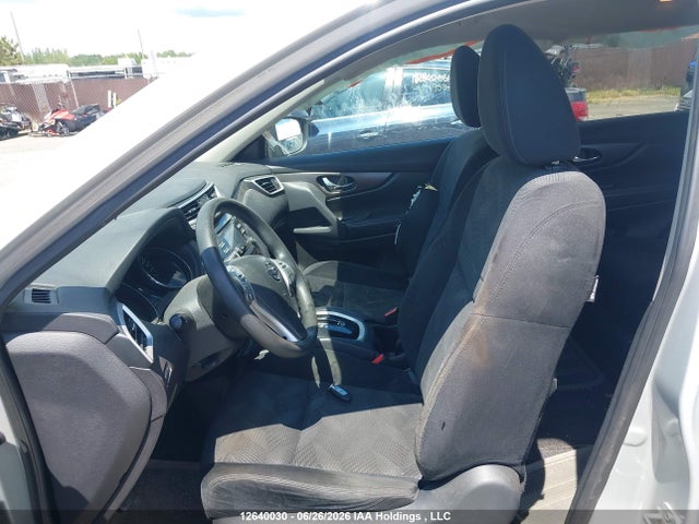 5N1AT2MV2FC813677 Nissan Rogue S/sl/sv