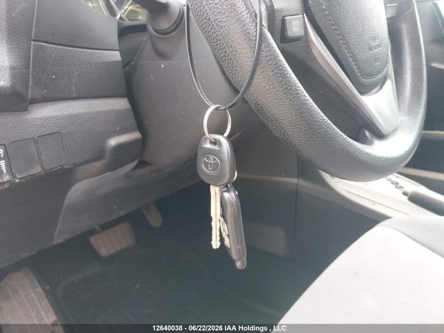 2014 Toyota Corolla L/le/le Pls/prm/s/s Pls მანქანა იყიდება აუქციონზე, vin: 2T1BURHE3EC208713, აუქციონის ნომერი: 12640038