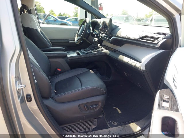 5TDGSKFC9SS205337 Toyota Sienna Xse 7-passenger