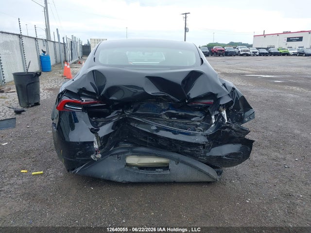 Продажа на аукционе авто 2022 Tesla Model 3, vin: 5YJ3E1EA3NF258138, номер лота: 12640055