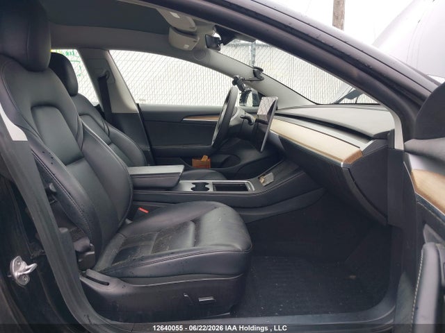 Продажа на аукционе авто 2022 Tesla Model 3, vin: 5YJ3E1EA3NF258138, номер лота: 12640055