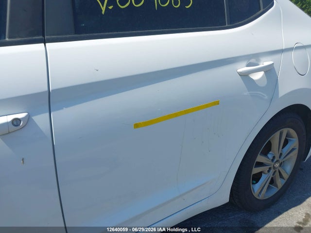 Продаж на аукціоні авто 2018 Hyundai Elantra Gl, vin: KMHD84LF7JU669065, номер лоту: 12640059