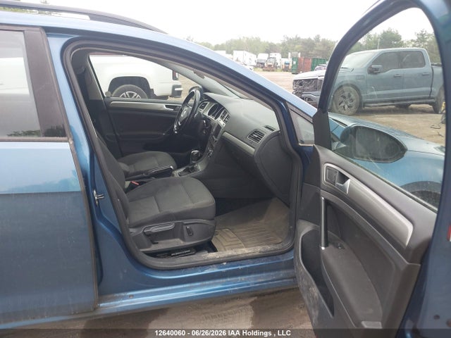 3VWC17AU9GM516902 Volkswagen GOLF S
