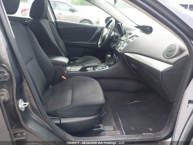 2013 Mazda Mazda3 Gx მანქანა იყიდება აუქციონზე, vin: JM1BL1UF5D1758243, აუქციონის ნომერი: 12640077