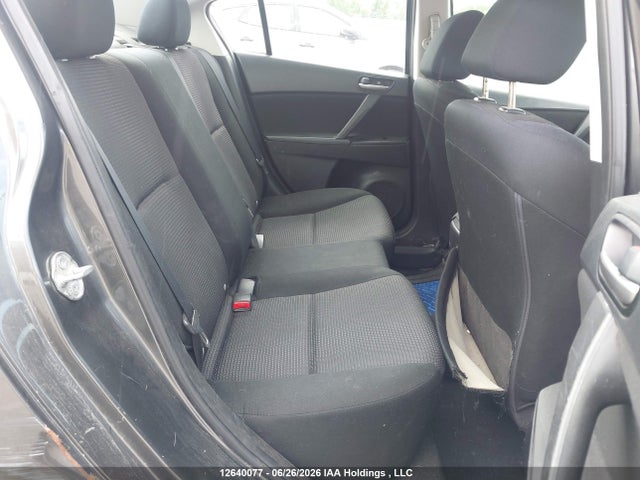 2013 Mazda Mazda3 Gx მანქანა იყიდება აუქციონზე, vin: JM1BL1UF5D1758243, აუქციონის ნომერი: 12640077
