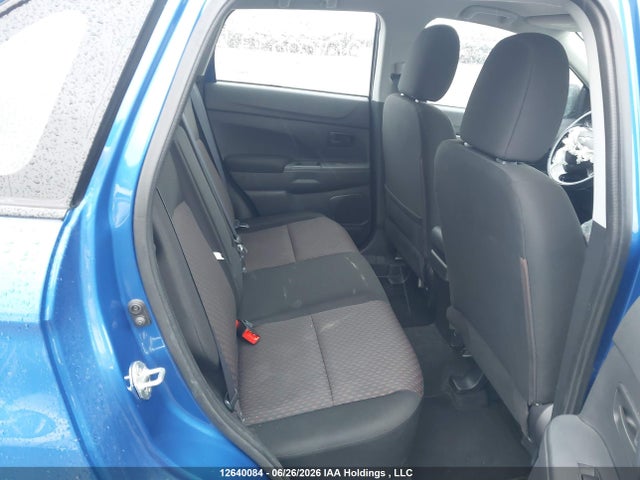 12640084 :رقم المزاد ، JA4AH3AU3KU603241 vin ، 2019 Mitsubishi Rvr Es/se مزاد بيع