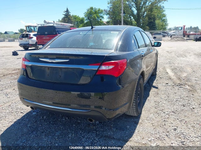 12640085 :رقم المزاد ، 1C3CCBCG9CN244458 vin ، 2012 Chrysler 200 مزاد بيع