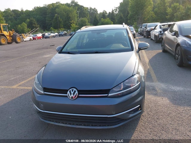 3VW217AU3JM767501 Volkswagen Golf Sportwagen 1.8 Tsi Comfortline/1.8 Tsi Trendline